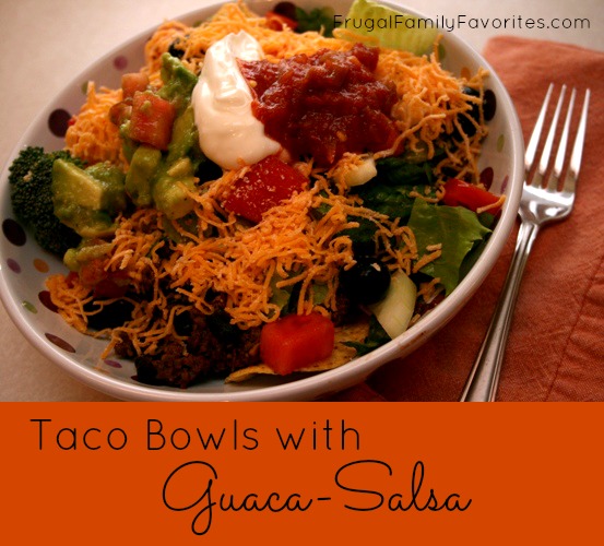 Taco-Bowls with Guaca-Salsa