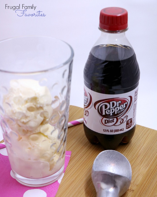 Who knew there were so many ways to enjoy Diet Dr Pepper?! Whether you want your refreshment straight from the can or made into something sinfully delicious, there is a Diet Dr Pepper recipe here for you.